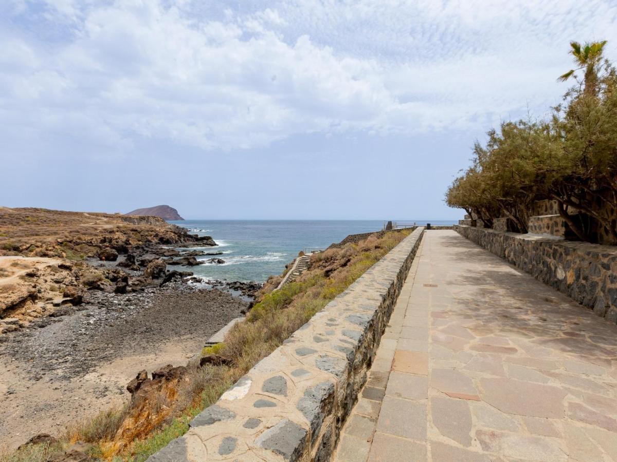 Las Rocas By The Ocean, Wifi And Sea View Los Abrigos Eksteriør bilde