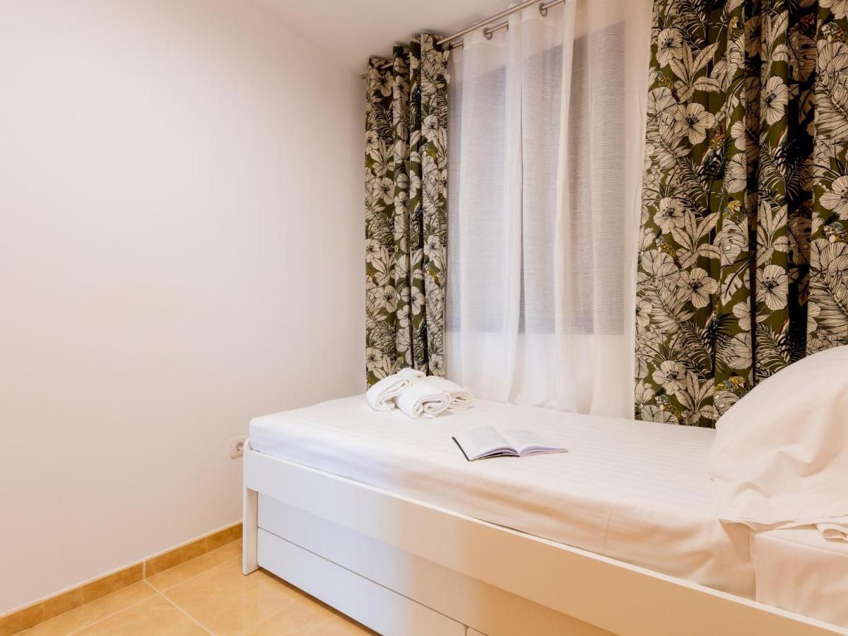 Las Rocas By The Ocean, Wifi And Sea View Los Abrigos Eksteriør bilde