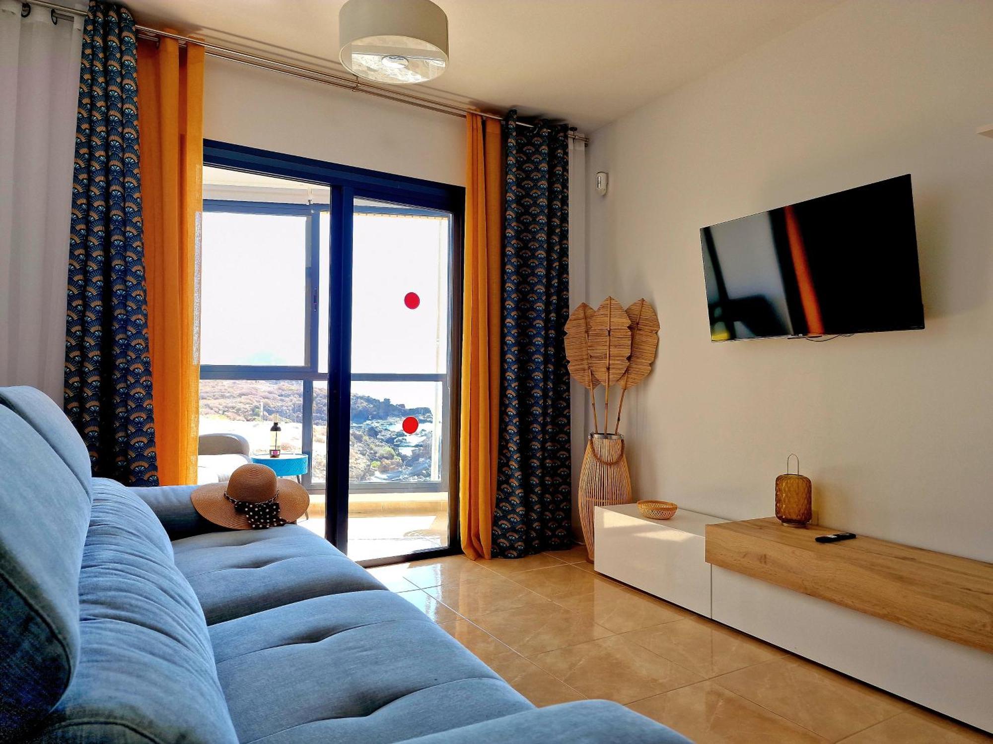 Las Rocas By The Ocean, Wifi And Sea View Los Abrigos Eksteriør bilde
